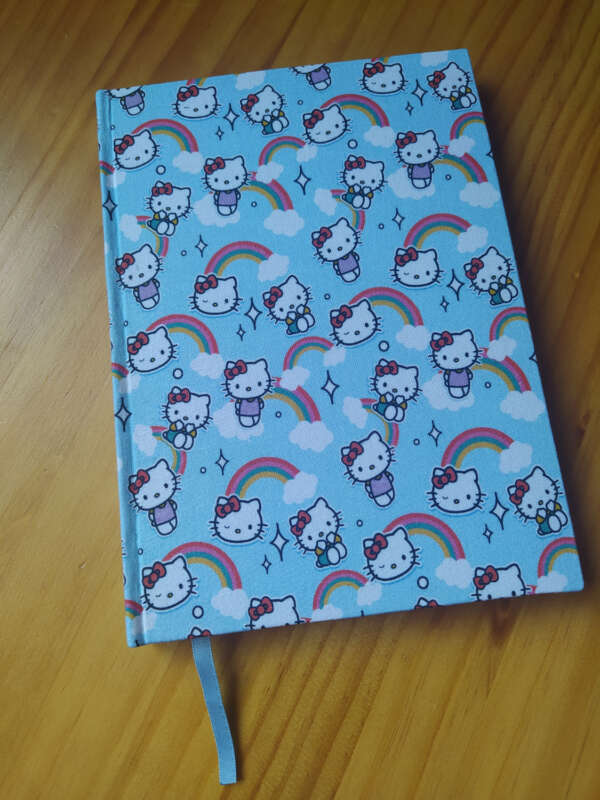 Cuaderno Hello Kitty celeste