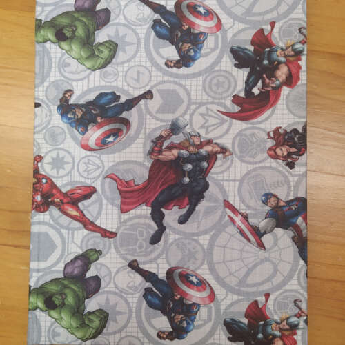 Cuaderno Símbolos de Los Vengadores