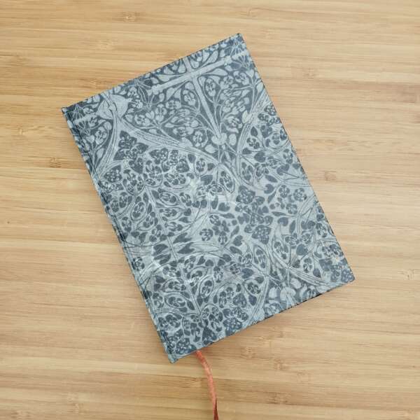 Cuaderno Étnico gris