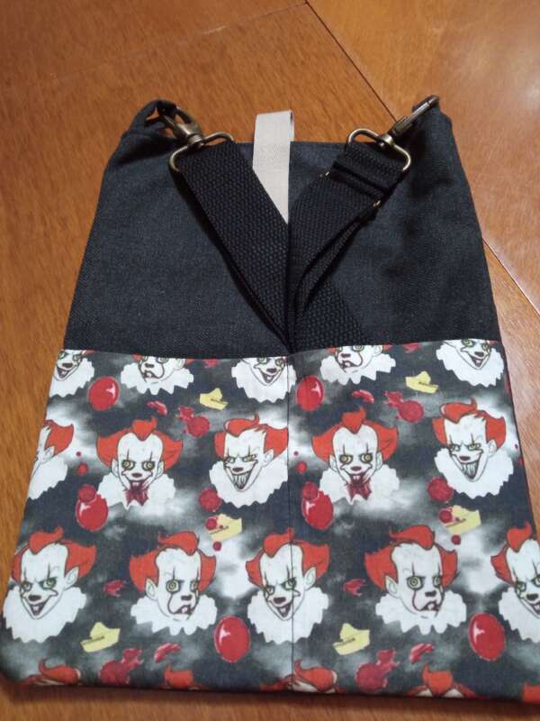 Funda de libros It